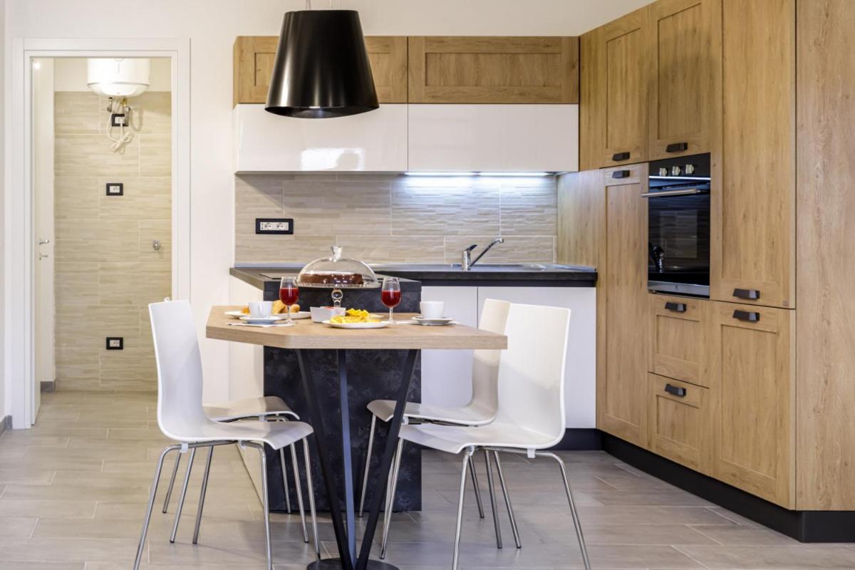 Bandiera 68 Apartment Cagliari Eksteriør billede
