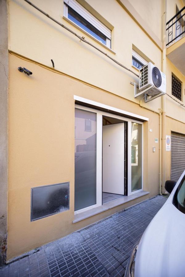 Bandiera 68 Apartment Cagliari Eksteriør billede